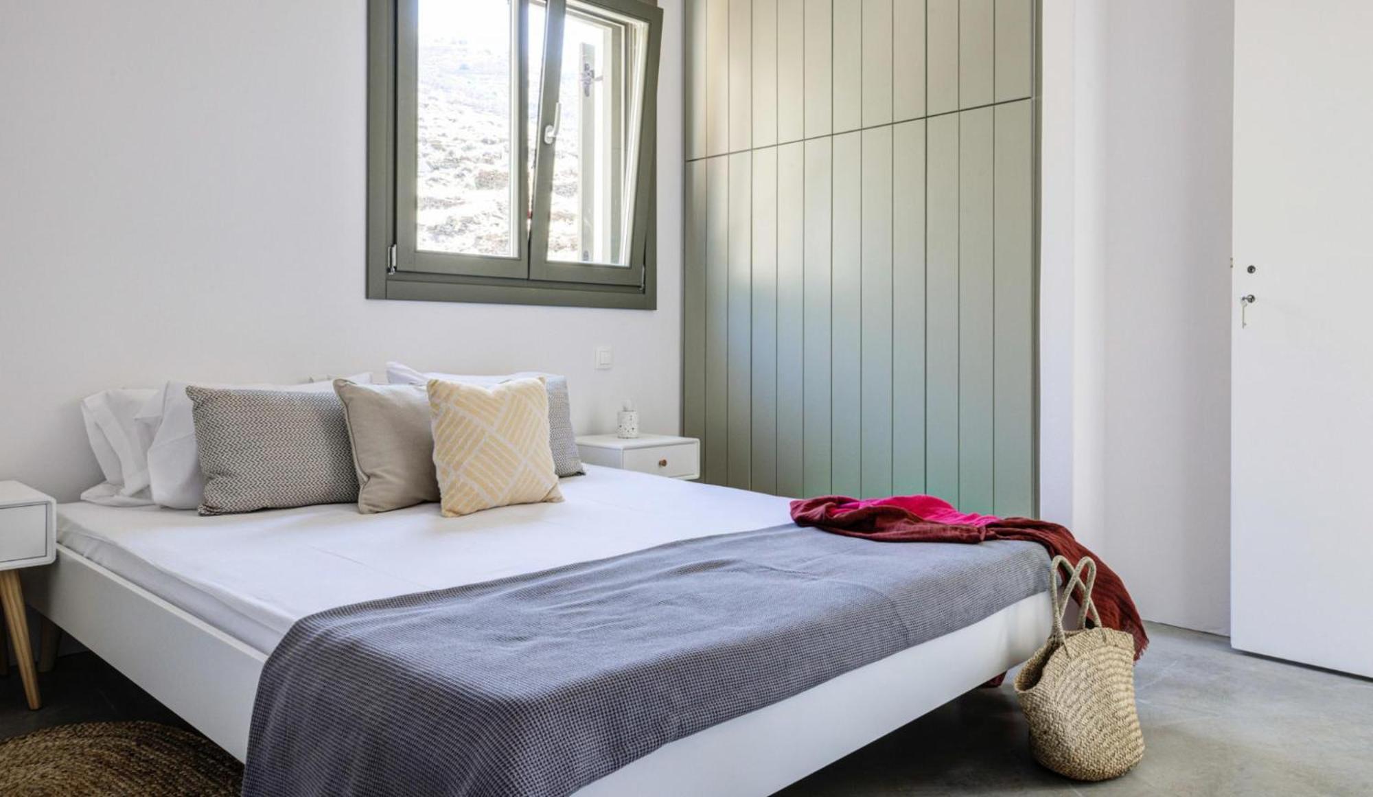 Tinos Treasures * Isternia (Tinos)